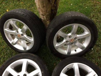 2017-12-10 12.30.30 MG F & TF – 4 Jantes 15” Spoke 6