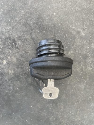 IMG_3344 Defender 90/110/130 - Rolha Tampão Combustível