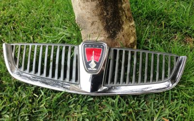 Rover 25 - Grelha Parachoques Mk2