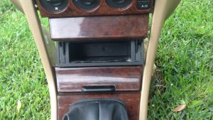 Rover 600 618 & 620 - Consola Central Bege & Cinza