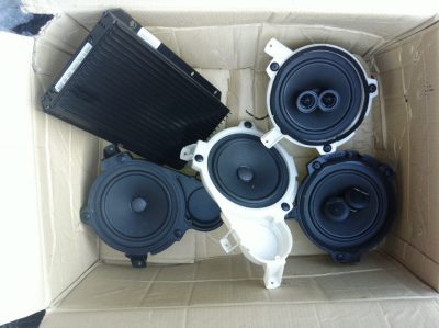 Colunas Harmon Kardon Rover 75 / mg ztt - Sistema Som harmon kardon carrinha