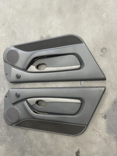 MG F & TF - Forra Forras Quartelas Portas Pele Escuro