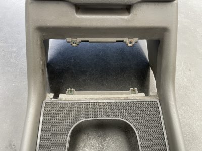 IMG_0544 Discovery 1 I Discovery 2 II - Consola Central Cinza