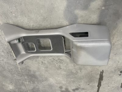 IMG_3221 Discovery 1 I Discovery 2 II - Consola Central Cinza