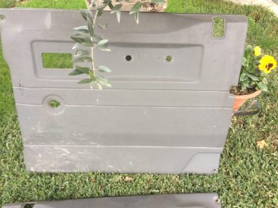 Defender 90/110/130 - Forras Portas frente