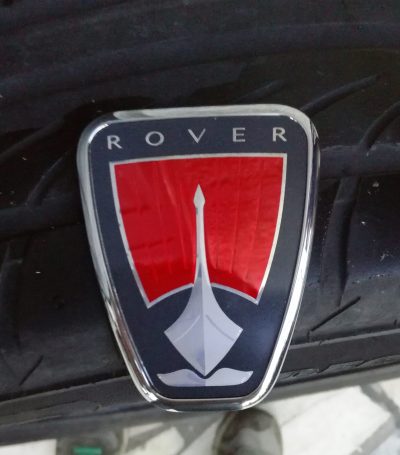 Original Rover 75 - Símbolo Logótipo frente Grelha Parachoques V8