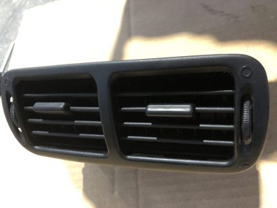 MG F & TF - Grelha Ventilação Tablier