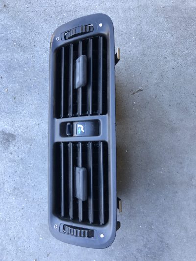 Rover 600 618 620 - Grelha Ventilação Tablier