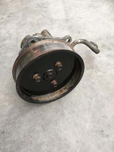 Defender Discovery 1 300TDI - Bomba Direção