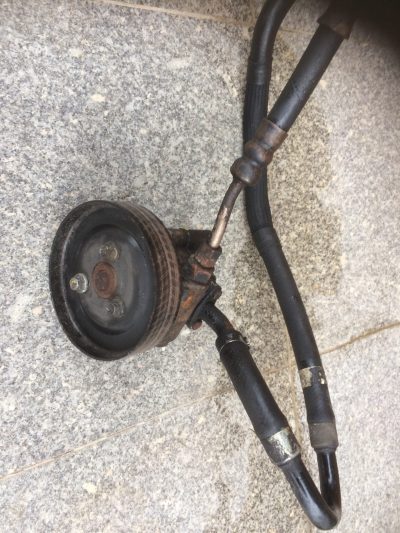 Defender TD5/Discovery 2 II TD5 – Bomba Direção