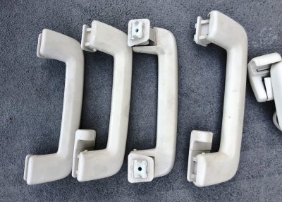 Range Rover L320 - Pega Pegas Mão Forro & Suporte Pala