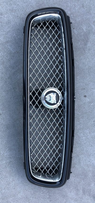 Jaguar X Type - Grelha Capot Facelift