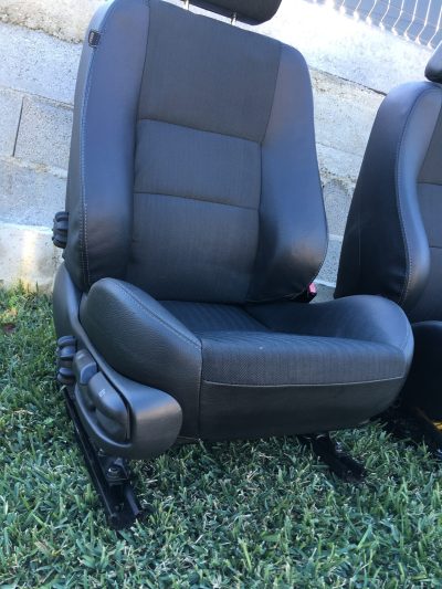 MG ZT ZTT - Bancos Pele & Tecido Escuros Carro & Carrinha