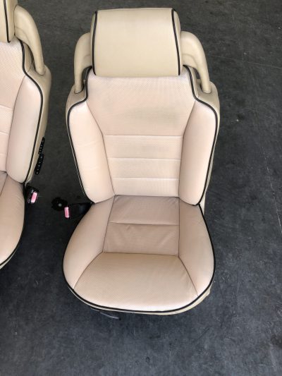 IMG_2227 Discovery 2 II – Bancos Pele Bege 5 Lugares Manuais