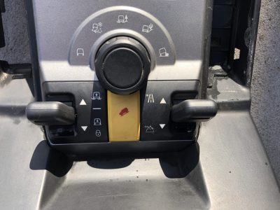 IMG_1595 Discovery 3 III - Espelho Consola Central