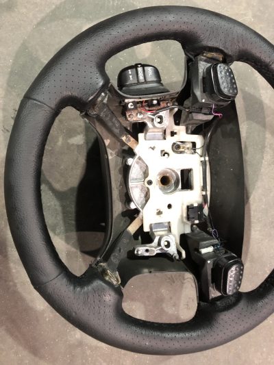 IMG_1727 Discovery 2 II - Volante Pele Perfurada Novo