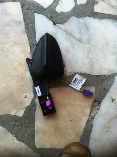 3 Rover 75 / MG ZT - Antena GPS Carro & Carrinha