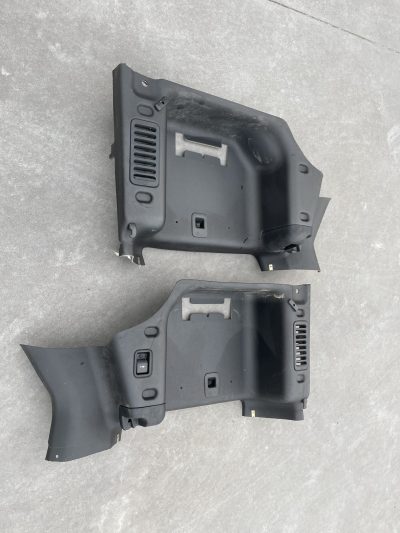 Discovery 2 II – Painel Interior 7 Lugares Escuro