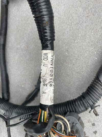 Discovery 2 II - Cablagem Suspensão Pneumática Traseiro