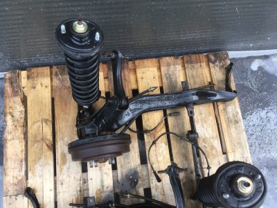 Rover 45/ MG ZS – Manga Eixo Trás Traseira c/ Travões Cintas