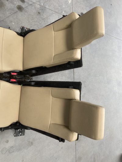 Discovery 3 III L319 - Bancos Pele Bege Elétricos 7 Lugares