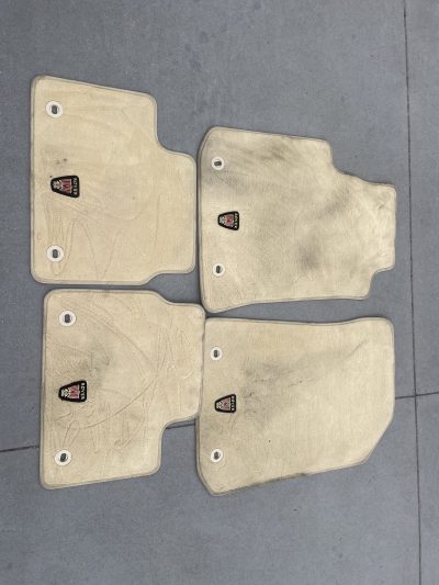 Rover 75 – 4 Tapetes Bege Carro & Carrinha Mk1