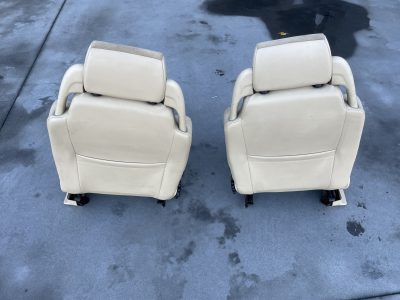 Discovery 2 II – Bancos Pele Bege & Camurça Manuais p/ 7 Lugares