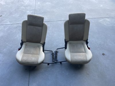 Discovery 2 II – Bancos Pele Bege & Camurça Manuais p/ 7 Lugares