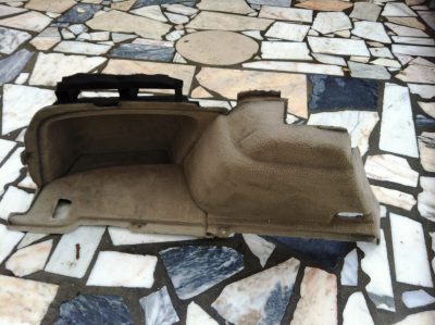 Carpete Bege Lateral Esq Rover 75/ MG ZT - Forra Forras Painel Traseiro Mala Carrinha