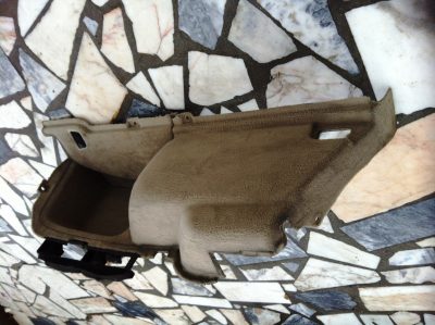 Carpete Lateral Direita Bege Rover 75/ MG ZT - Forra Forras Painel Traseiro Mala Carrinha