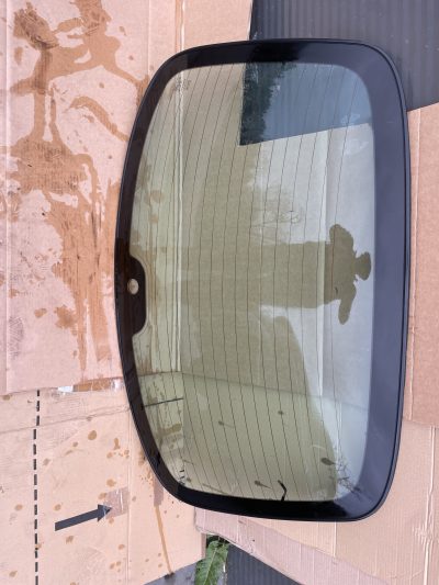 Rover 25 200 / MG ZR - Vidro Mala Óculo Mala