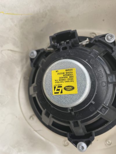 Range Rover L322 – Coluna Colunas Tweeters Sistem Som HK