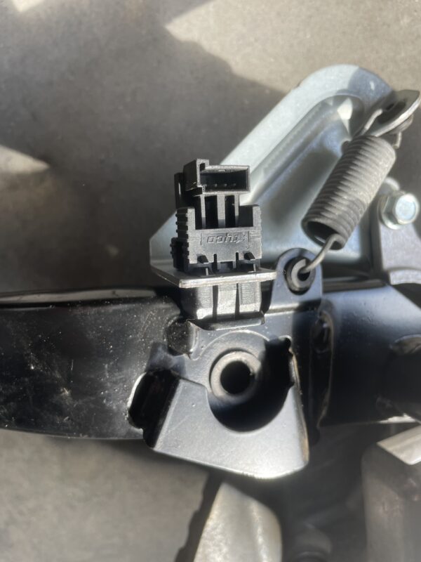 Range Rover L322 – Sensor Pedal Travões
