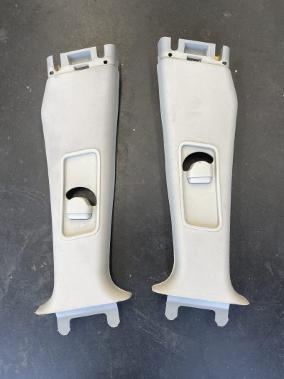 Range Rover L320 – Colunas Forro Facelift