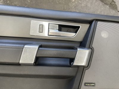 Discovery 4 IV - Forras Quartelas Pretas & Espelho Cromado