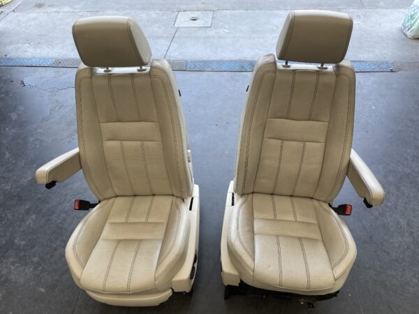 Range Rover L320 - Bancos Pele Bege - Image 2
