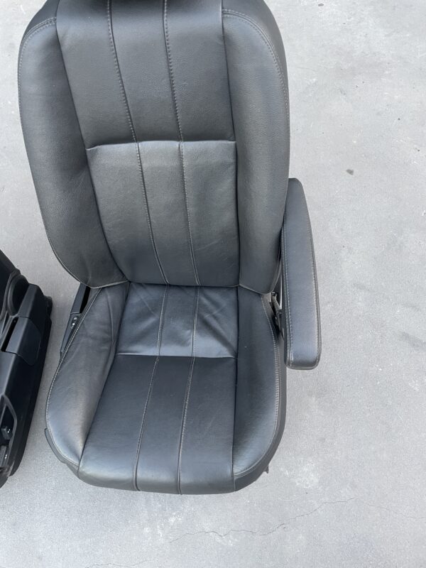 Freelander 2 II - Bancos Pele Pretos Elétricos Apoio Braço 5L & 7L - Image 3