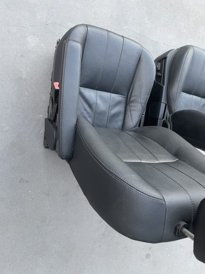 Freelander 2 II - Bancos Pele Pretos Elétricos Apoio Braço 5L & 7L