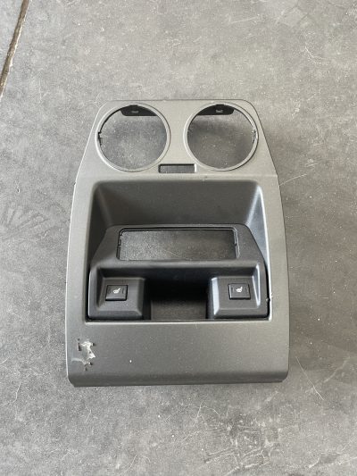 Range Rover L320 – Grelha Ventilação Consola Central