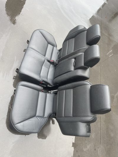 Discovery 2 II - Bancos Pele Escuros Manuais p/ 5 & 7 Lugares