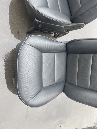 Discovery 2 II - Bancos Pele Escuros Manuais p/ 5 & 7 Lugares