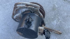 Defender Discovery 1 200TDI – Bomba Direção