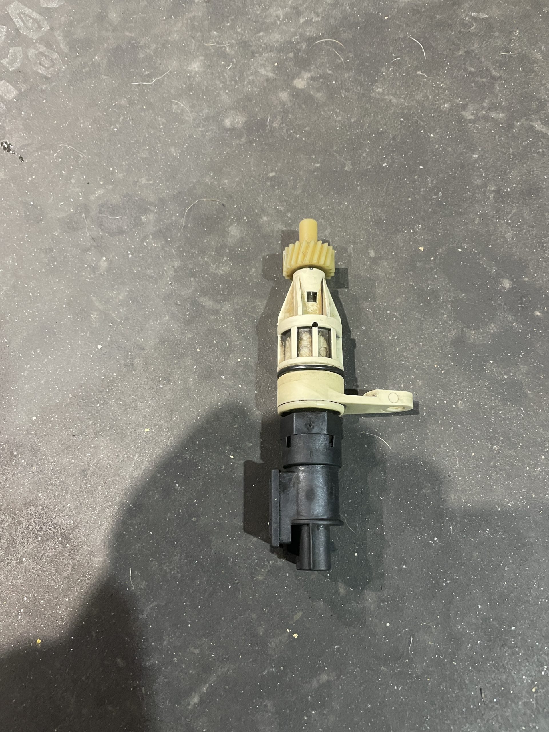 Rover 25/45/ MG ZR/ZS MG F /TF  – Sensor Caixa Velocidades