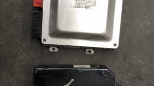 Discovery 2 II - Centralina Motor & Carroçaria + Comando Chave Ignição 15P