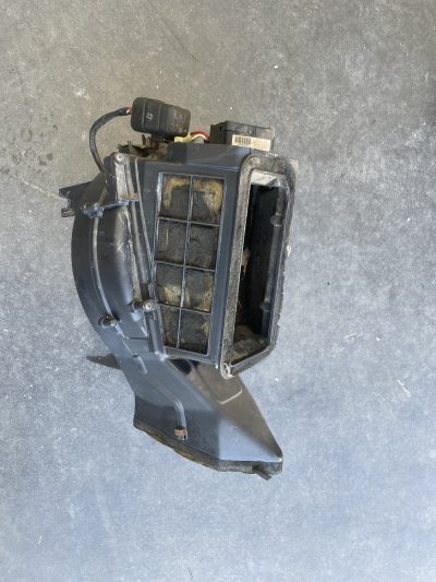 Discovery 1 I – Corpo Caixa Motor Ar Condicionado AC