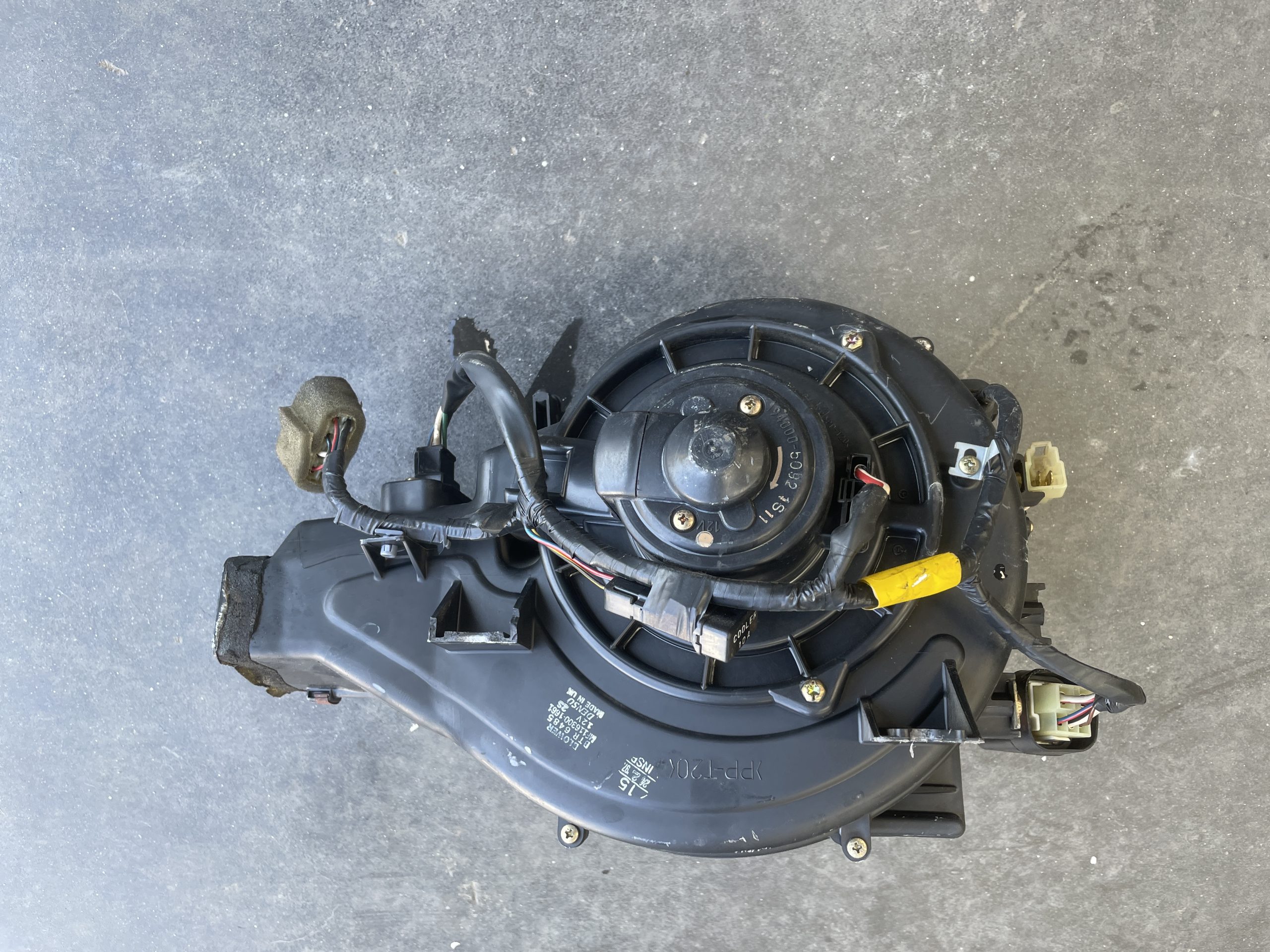 Discovery 1 I – Corpo Caixa Motor Ar Condicionado AC