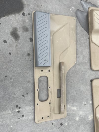 Discovery 1 I 300 – Forra Tampa Mala Bege