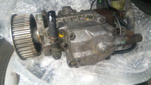 QUJX4606 Freelander 1 I – Bomba Injetora